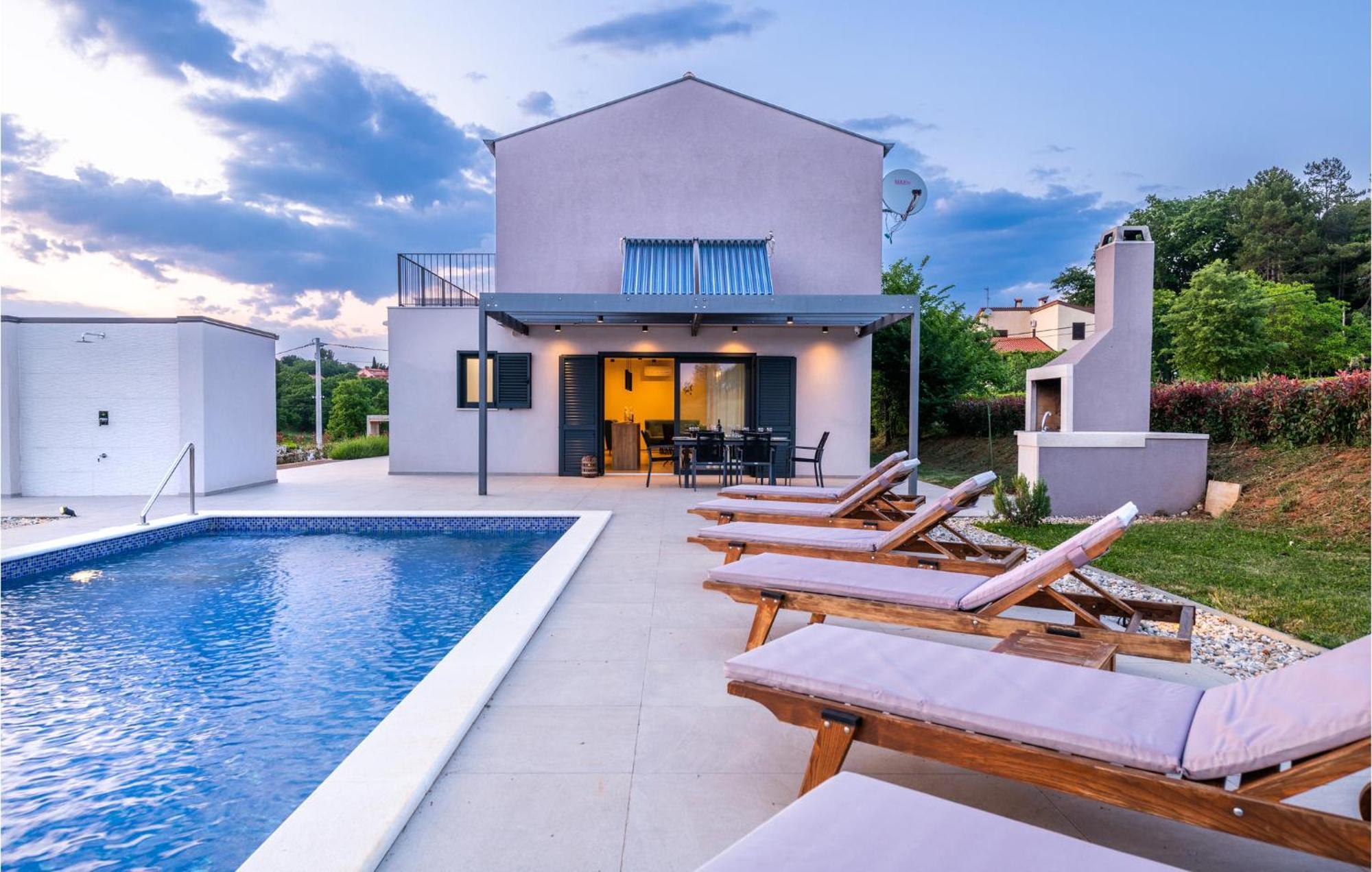 Stunning Home In Barban With Wifi 外观 照片
